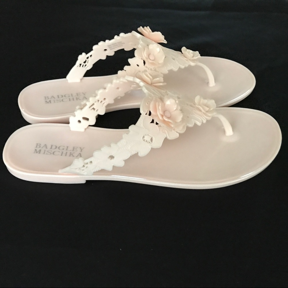 Badgley Mischka Bali Flip Flop Pink - Picture 3 of 6